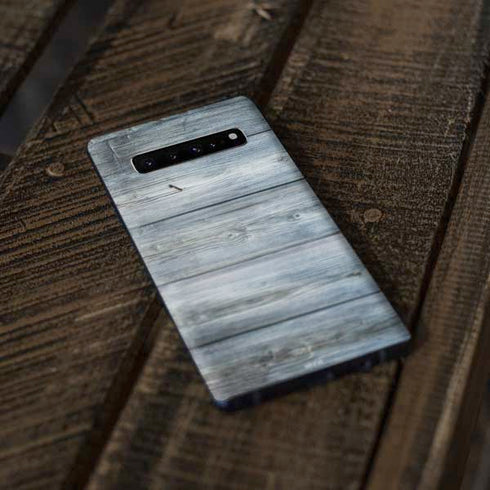 Weathered Blue Wood Galaxy S10 Skin
