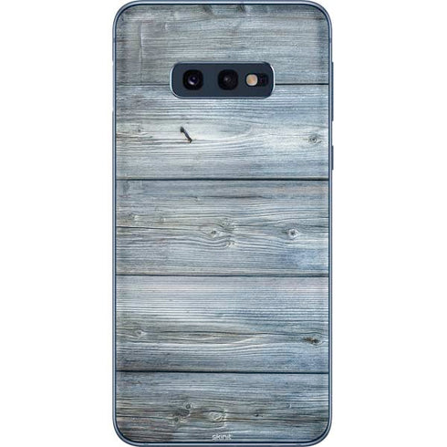 Weathered Blue Wood Galaxy S10e Skin
