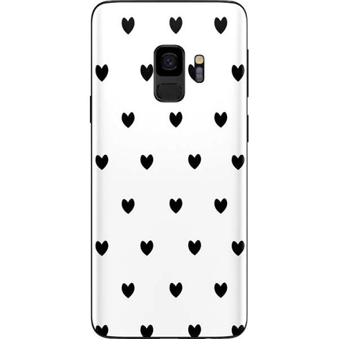 White and Black Hearts Galaxy S9 Skin