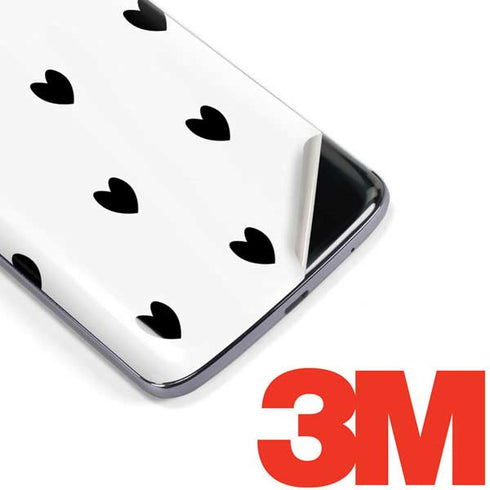 White and Black Hearts Moto E5 Plus Skin