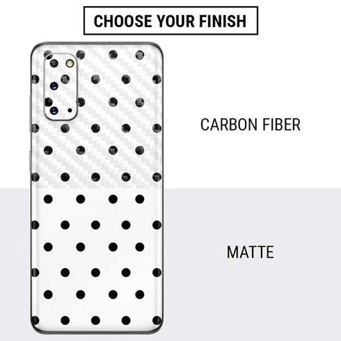 White and Black Polka Dots Galaxy S20 Skin