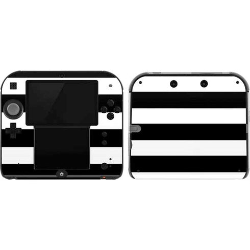 White and Black Stripes Nintendo 2DS Skin