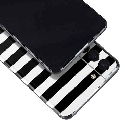White and Black Stripes Galaxy S21 5G Skin