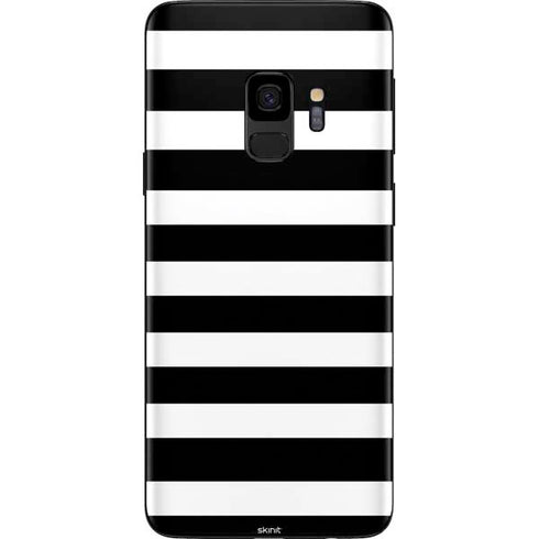 White and Black Stripes Galaxy S9 Skin