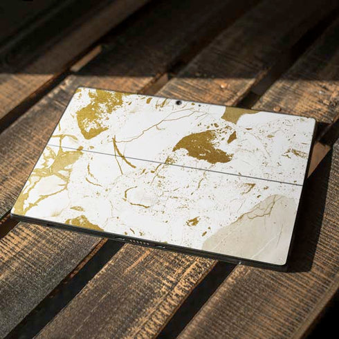 White Scattered Marble Surface Pro 7 Skin