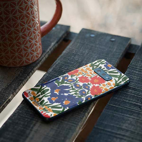 Bouffants and Broken Hearts Wild Garden 4 Galaxy S10e Skin