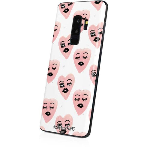 Bouffants and Broken Hearts Winking Hearts Galaxy S9 Plus Skin