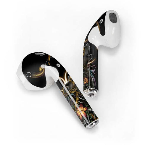Wolf Howling by Sarah Richter Apple AirPods Skin