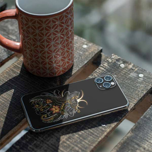 Wolf Howling by Sarah Richter iPhone 11 Pro Max Skin
