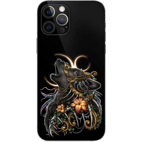 Wolf Howling by Sarah Richter iPhone 12 Pro Skin