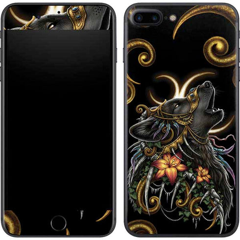 Wolf Howling by Sarah Richter iPhone 8 Plus Skin