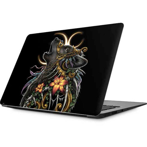 Wolf Howling by Sarah Richter Apple MacBook Skin