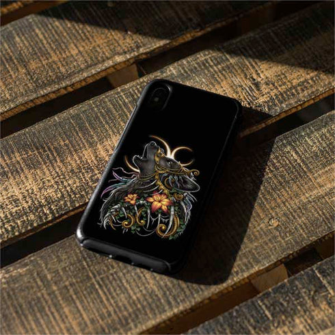 Wolf Howling by Sarah Richter Otterbox Symmetry iPhone Skin