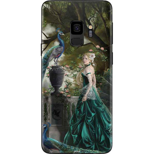 Woman with Peacocks by Nene Thomas Galaxy S9 Skin