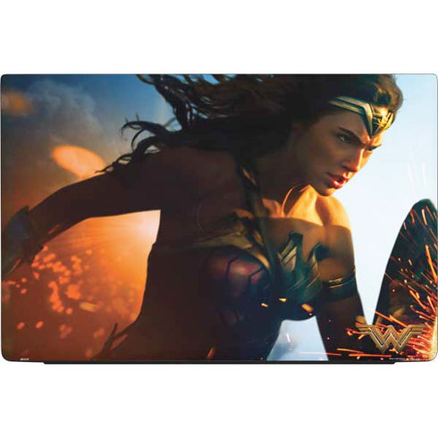 DC Comics Wonder Woman Action Pose Poster Dell Vostro Skin