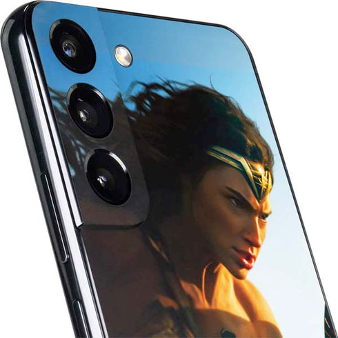 DC Comics Wonder Woman Action Pose Poster Galaxy S22 Plus Skin