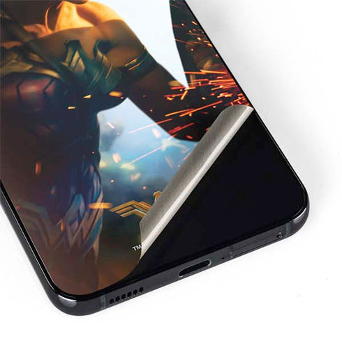 DC Comics Wonder Woman Action Pose Poster Galaxy S22 Plus Skin