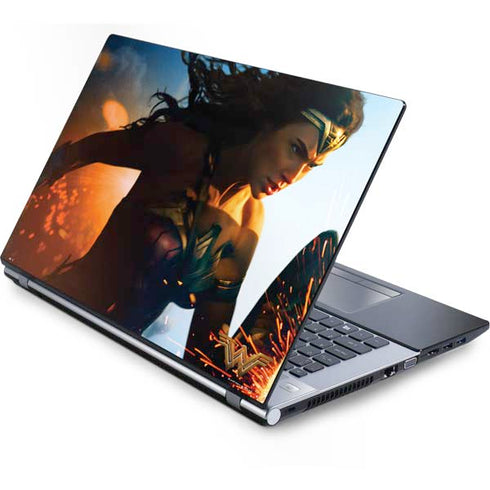 DC Comics Wonder Woman Action Pose Poster Generic Laptop Skin