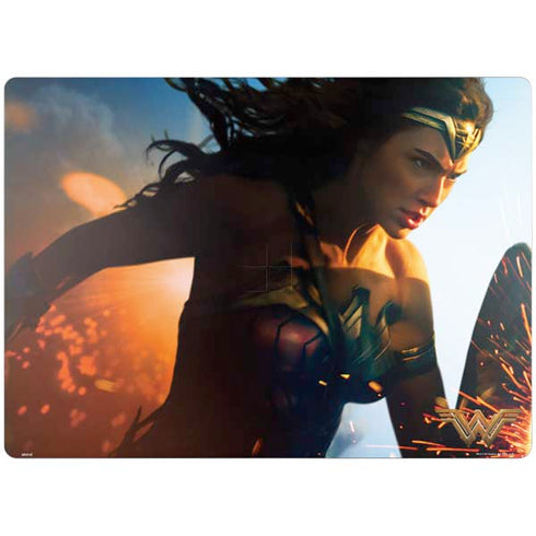 DC Comics Wonder Woman Action Pose Poster Surface Laptop 4 15in Skin