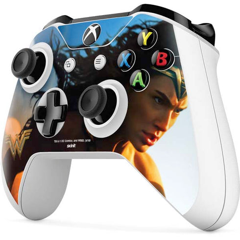 DC Comics Wonder Woman Action Pose Poster Xbox One S All-Digital Edition Bundle Skin
