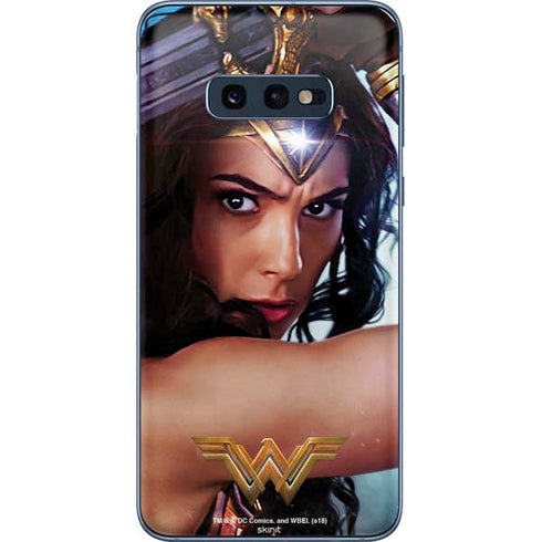 DC Comics Wonder Woman Battle Ready Poster Galaxy S10e Skin