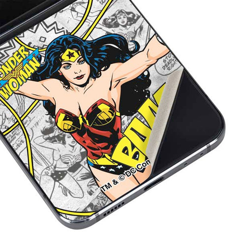 DC Comics Wonder Woman Classic Action Pose Galaxy Z Flip5 5G Skin