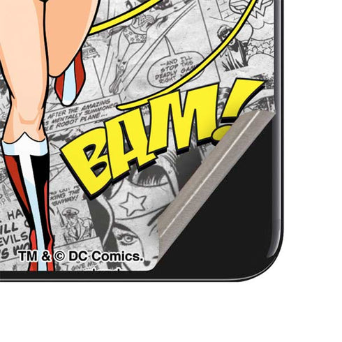 DC Comics Wonder Woman Classic Action Pose iPhone SE (2nd & 3rd Gen) Skin