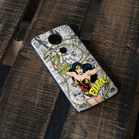 DC Comics Wonder Woman Classic Action Pose Moto E5 Plus Skin