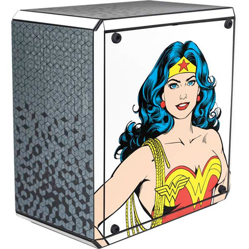 DC Comics Wonder Woman Classic Art Pose Cooler Master MasterBox Q300L Mini Tower Skin