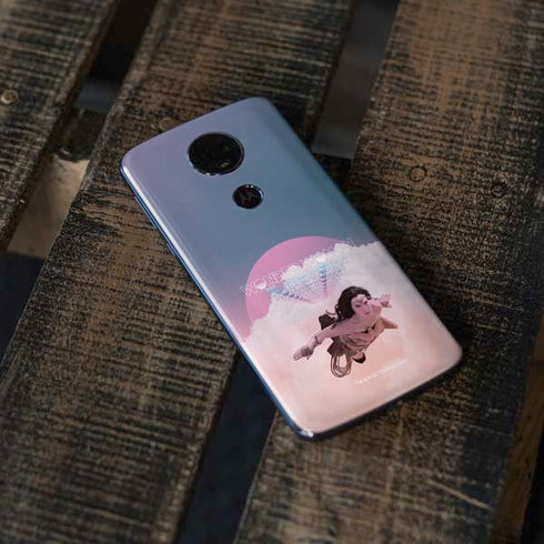 Wonder Woman 1984 (2020) Flying Pose Moto E5 Plus Skin
