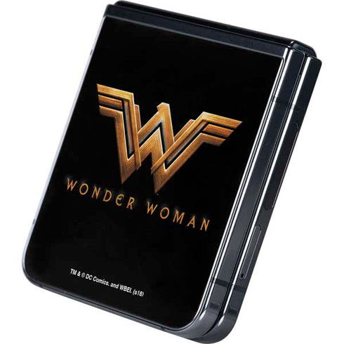 DC Comics Wonder Woman Gold Emblem Galaxy Z Flip5 5G Skin