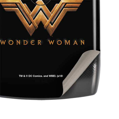 DC Comics Wonder Woman Gold Emblem Motorola RAZR Skin