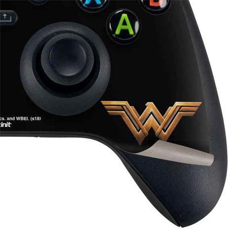 DC Comics Wonder Woman Gold Emblem Xbox Series X Bundle Skin