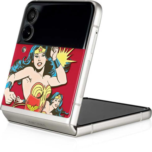 DC Comics Wonder Woman Vintage Action pose Galaxy Z Flip4 5G Skin