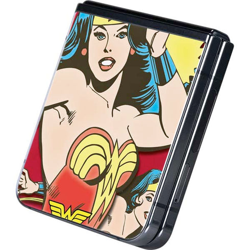 DC Comics Wonder Woman Vintage Action pose Galaxy Z Flip5 5G Skin
