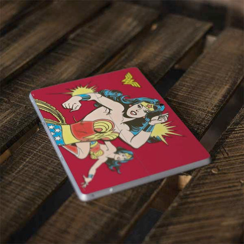 DC Comics Wonder Woman Vintage Action pose Surface Go Skin