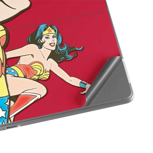 DC Comics Wonder Woman Vintage Action pose Surface Pro 8 Skin