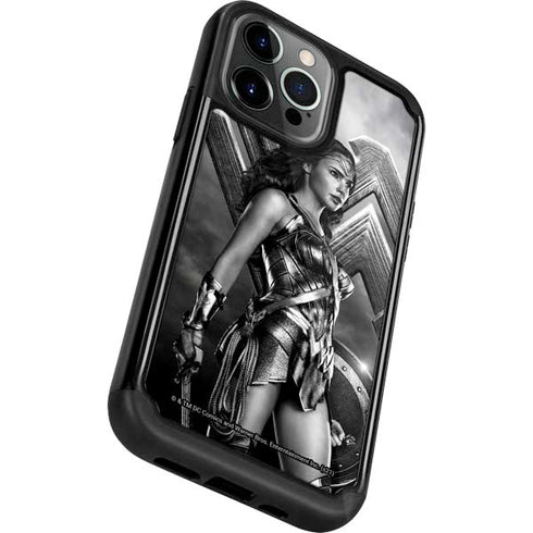 The Justice League (2017) Wonder Woman Poster iPhone 13 Pro Cargo Case