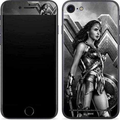 The Justice League (2017) Wonder Woman Poster iPhone SE (2nd & 3rd Gen) Skin