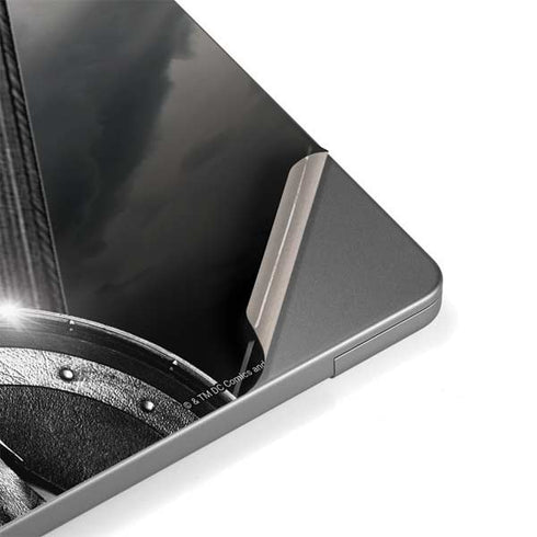 The Justice League (2017) Wonder Woman Poster MacBook Pro 14in (2021-24) Skin