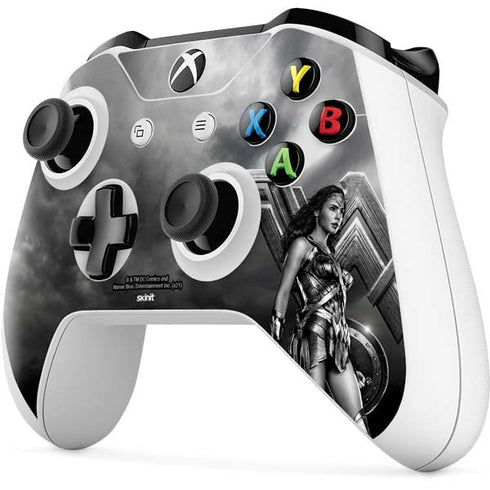 The Justice League (2017) Wonder Woman Poster Xbox One S All-Digital Edition Bundle Skin