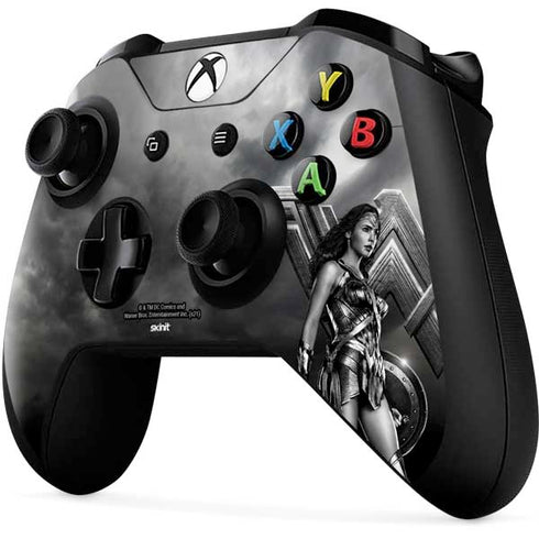 The Justice League (2017) Wonder Woman Poster Xbox One X Controller Skin