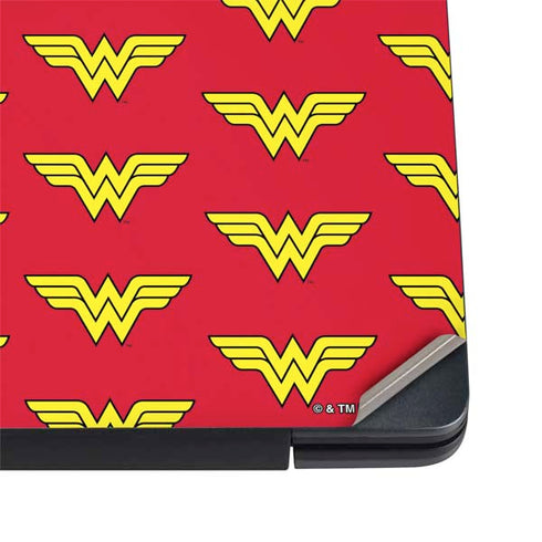 DC Comics Wonder Woman Logo Pattern Dell Vostro Skin