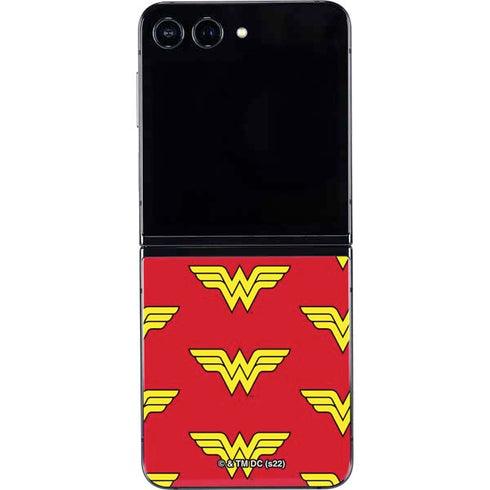 DC Comics Wonder Woman Logo Pattern Galaxy Z Flip5 5G Skin