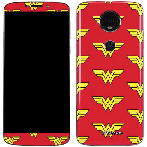 DC Comics Wonder Woman Logo Pattern Moto E5 Plus Skin