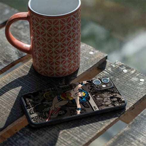 DC Comics Wonder Woman Vintage pose pattern iPhone 11 Skin