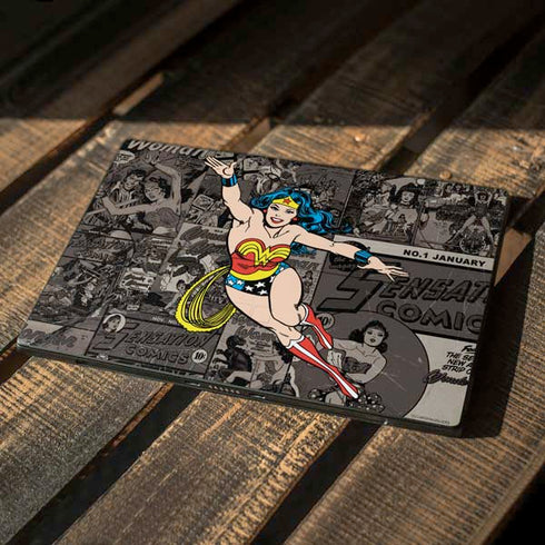 DC Comics Wonder Woman Vintage pose pattern Surface Pro 7 Skin