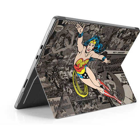 DC Comics Wonder Woman Vintage pose pattern Surface Pro 8 Skin