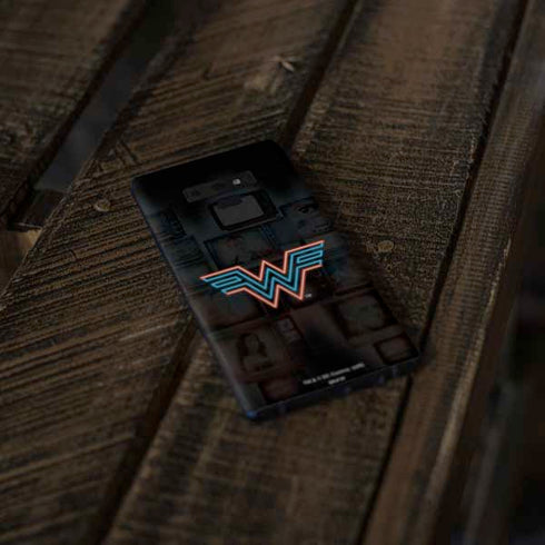 Wonder Woman 1984 (2020) Neon Logo Galaxy Note 9 Skin