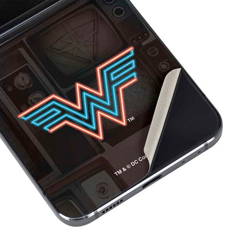 Wonder Woman 1984 (2020) Neon Logo Galaxy Z Flip5 5G Skin